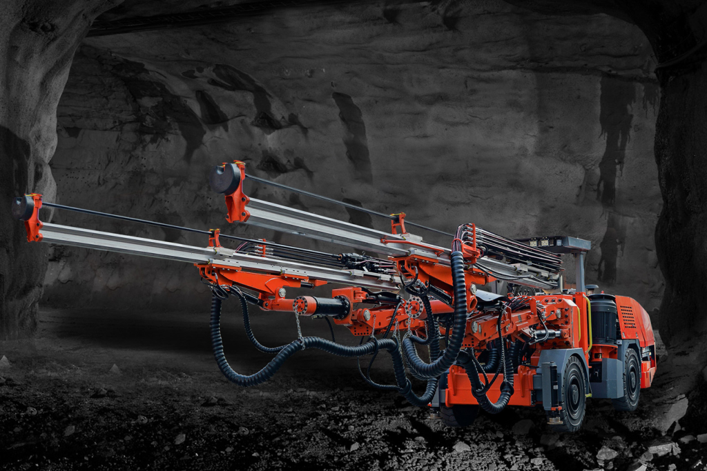 Underground drill jumbo